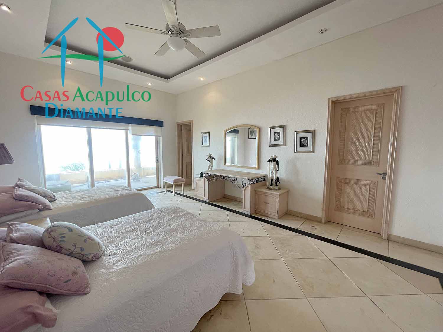 Tres Vidas Villa Universal - Recámara seis 1